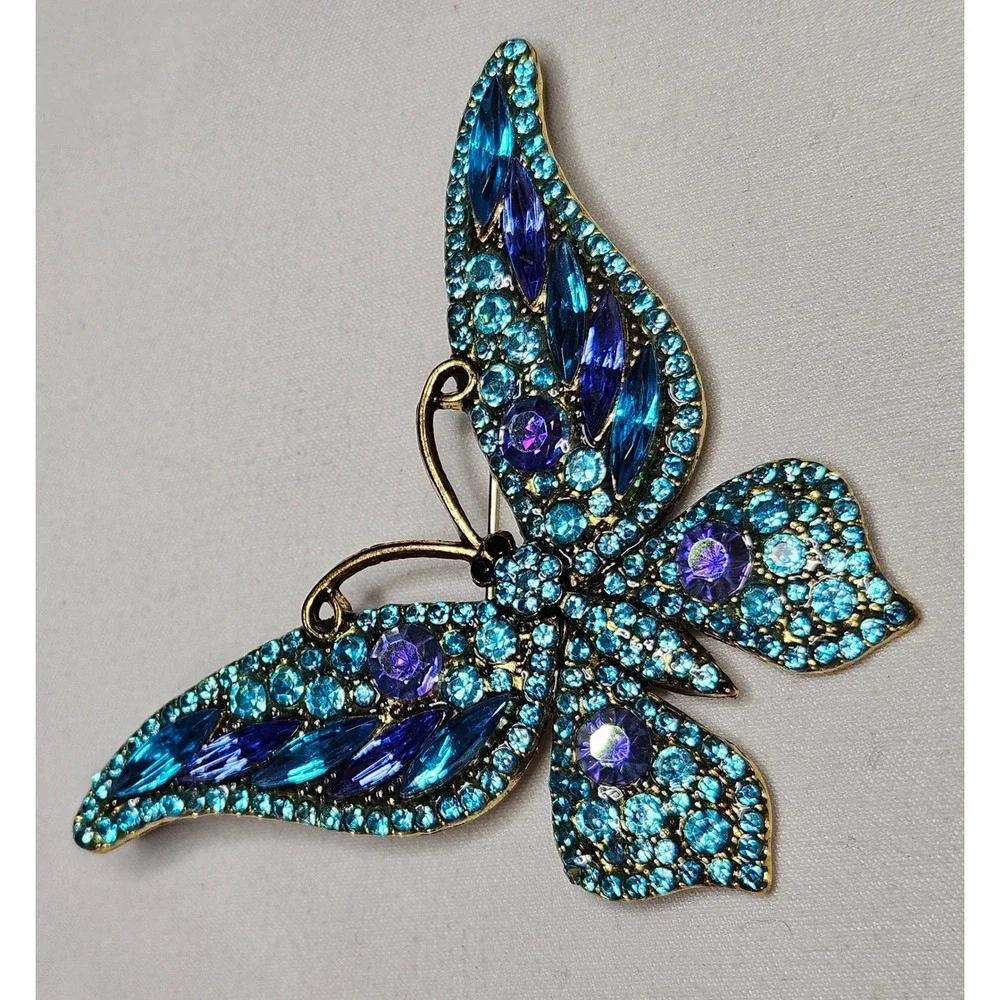 Butterfly Brooch Women OS Blue Teal Rhinestone Antique Gold Tone Pin